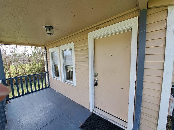 2nd image of 6221 Siers Ave