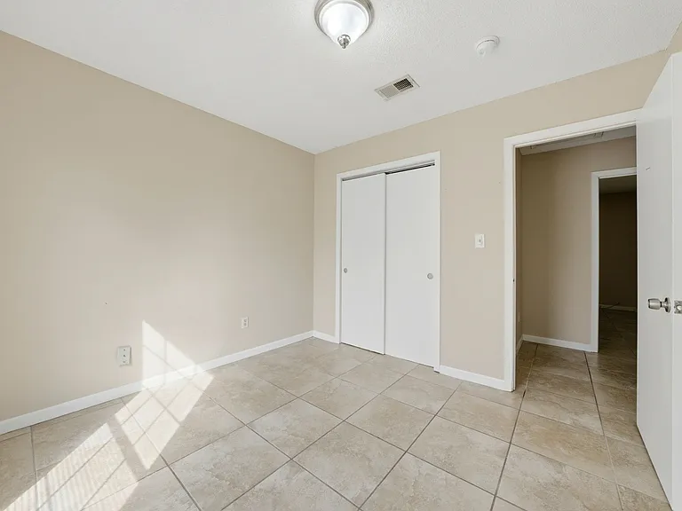 6415 Schoel Ln — Photo 12