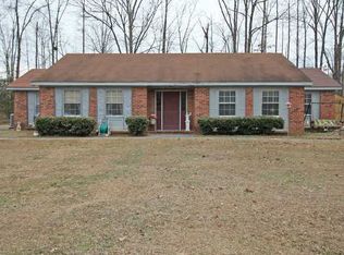 129 Creekview Dr, Calhoun, GA 30701