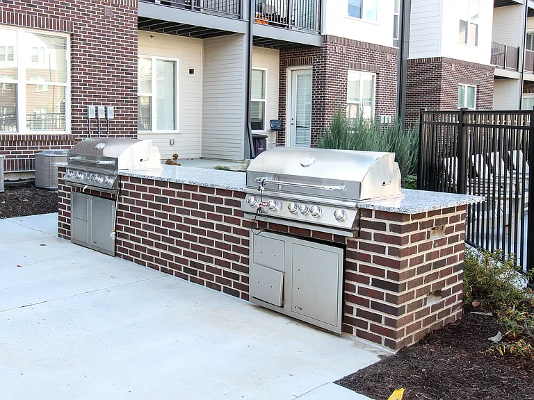 Array Outdoor Grill