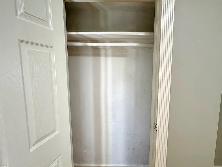39 Illinois St #2 — Photo 9