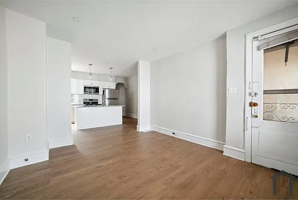 4838 Sansom St #1 — Photo 10