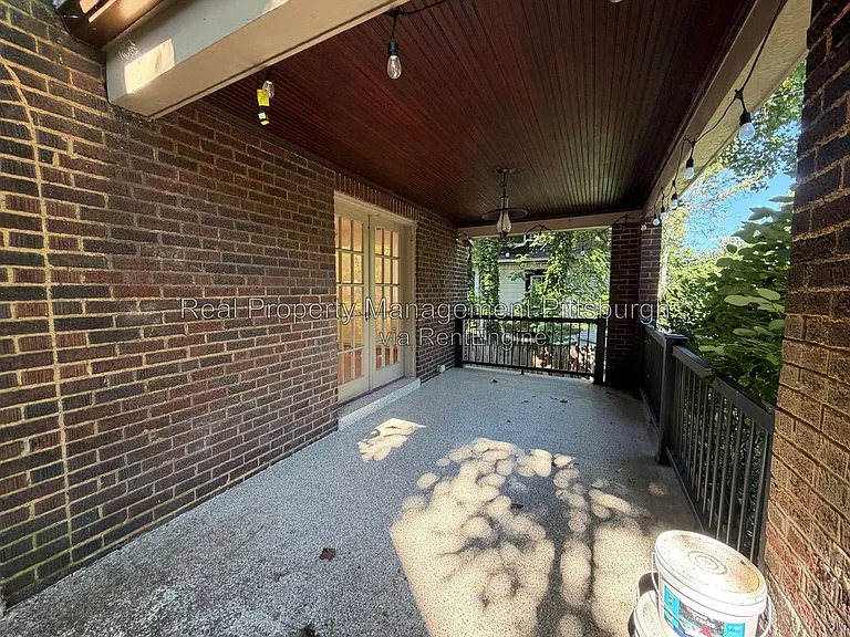 152 Gordon St — Photo 28