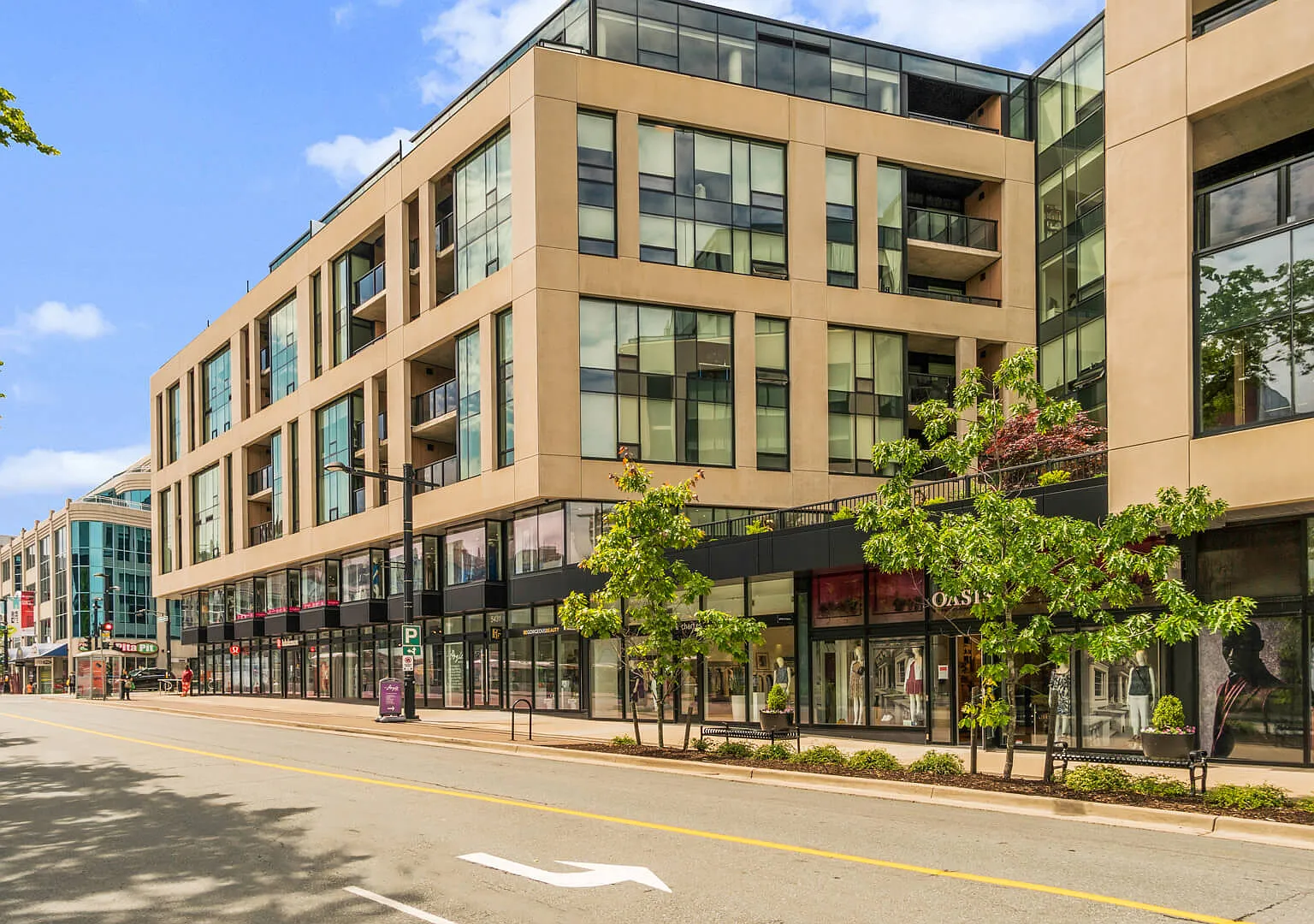 The Doyle Residences — Photo 2