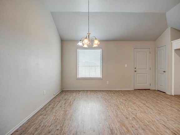 4th image of 1214 Kingston St