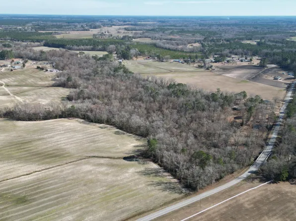 Off Sr 1001, Trenton, NC 28585