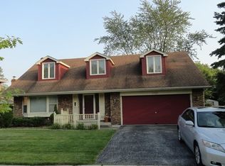 2729 Marlin Ct, Homewood, IL 60430