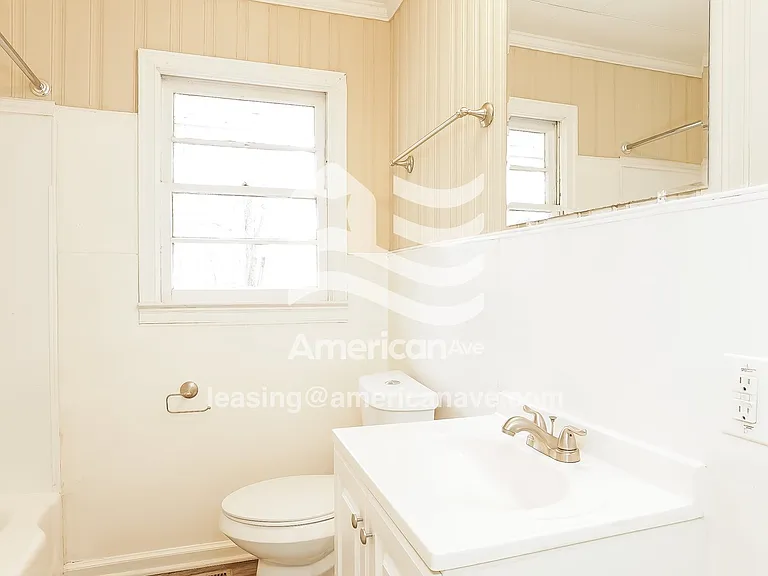 59907_010_main_bathroom_13664764.jpg