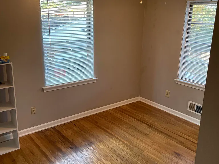 2624 Longview Ave #1 — Photo 5