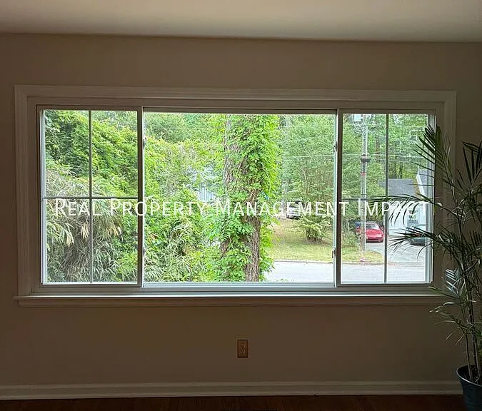 1909 Birmingham Ave — Photo 7