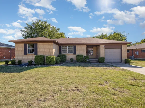 8724 Gladwood Ln, Dallas, TX 75243