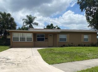 6736 Raleigh St, Hollywood, FL 33024