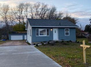 2117 Fitch Ave, Marquette, MI 49855