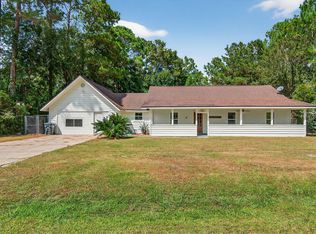 178 Mallet Bayou Rd, Freeport, FL 32439