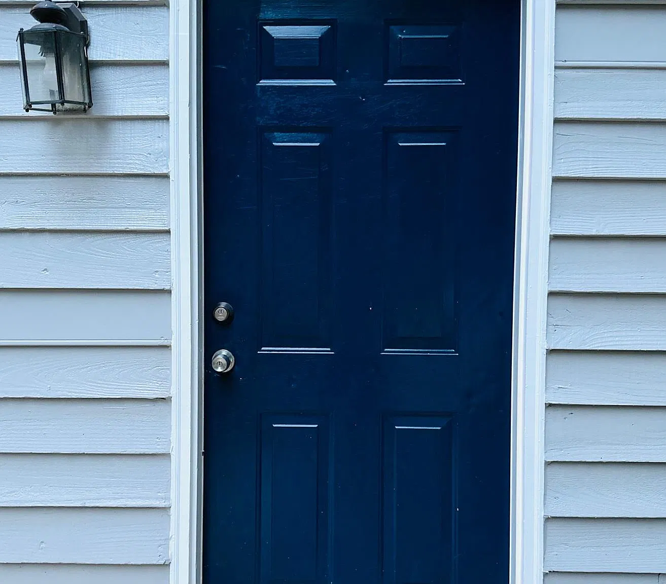 2 bed, 2.5 bath, 1200 sqft, $1,700 — Photo 2