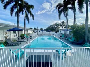 508 SW 7th St #F, Hallandale, FL 33009