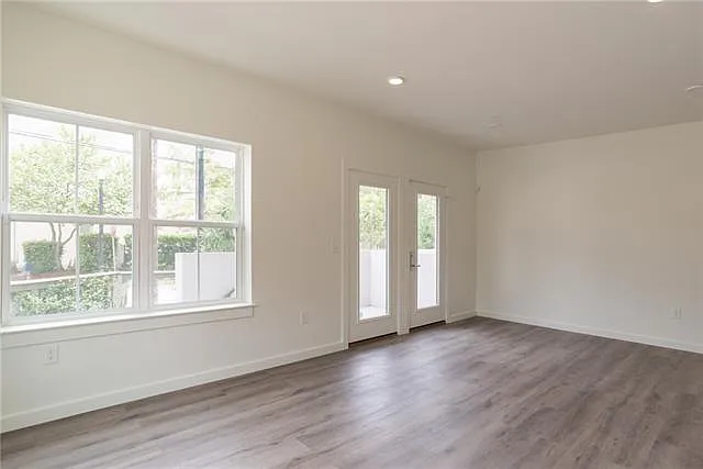 2100 Saint Thomas St #101 — Photo 10
