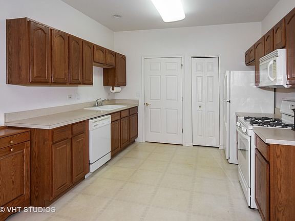 4th image of 20854 W Torrey Pnes