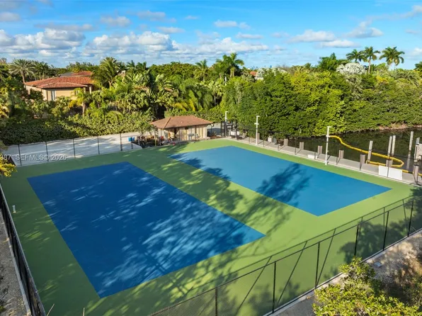 9490 Old Cutler Ln, Coral Gables, FL 33156