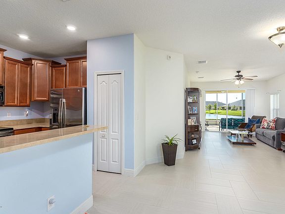 3rd image of 6399 Van Ness Dr