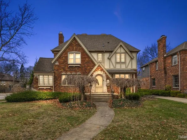 1205 Harvard Rd, Grosse Pointe Park, MI 48230