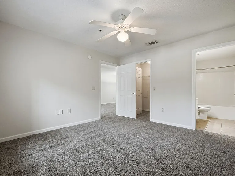 4270 Calinda Ln #316 — Photo 19