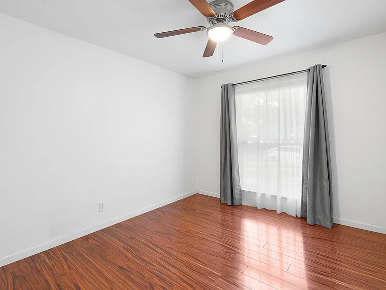 508 Harway Ct — Photo 20