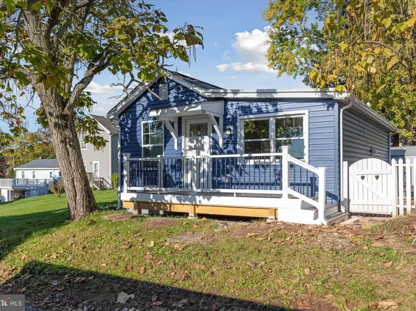 536 Lemon St, Pottstown, PA 19464