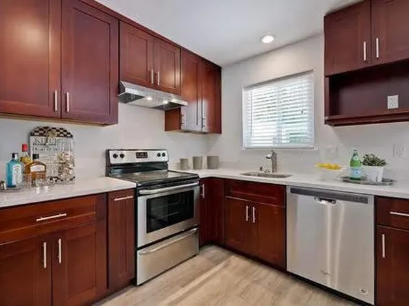 1004 Ravenscourt Ave APT 2, San Jose, CA 95128