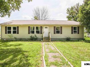 10 Furlane Dr, San Jose, IL 62682