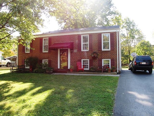 1st image of 2840 Creekwood Dr
