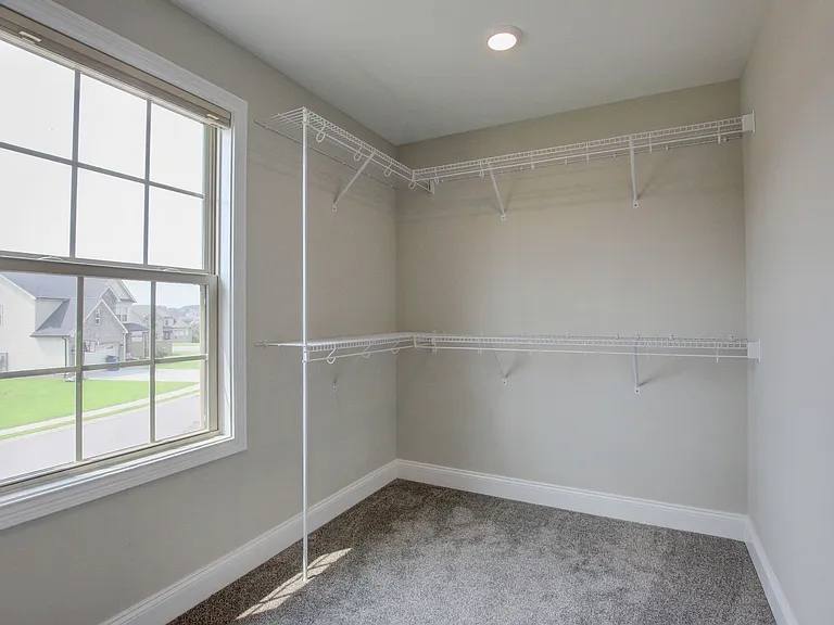 230 Cotoneaster Ln — Photo 31