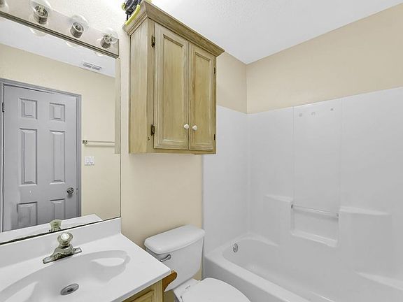 5th image of 610 N Broadway St #6107