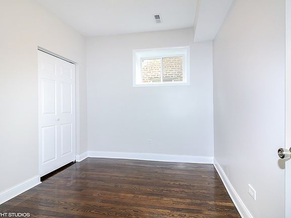 4th image of 4827 N Monticello Ave