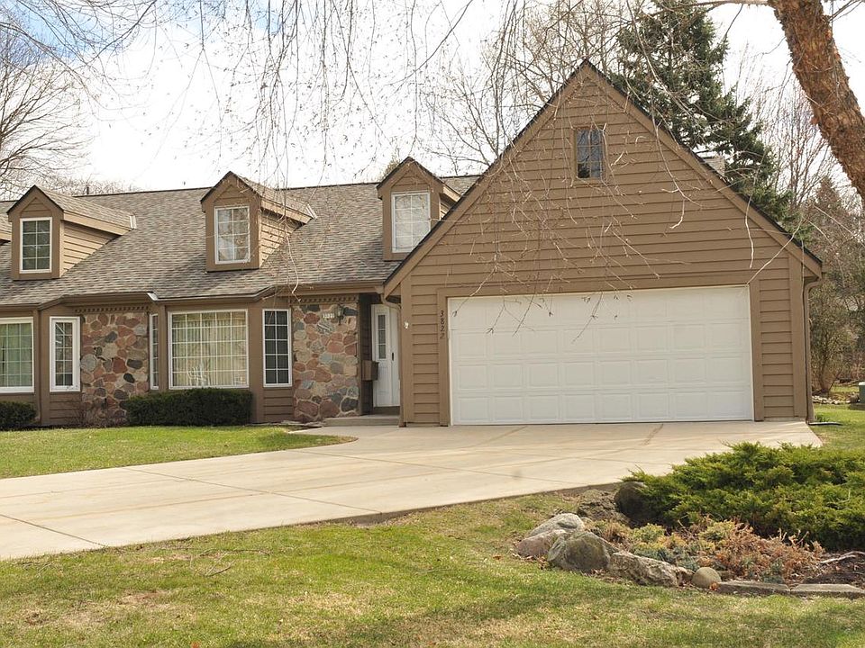1st image of 3822 S Oakbrook DRIVE