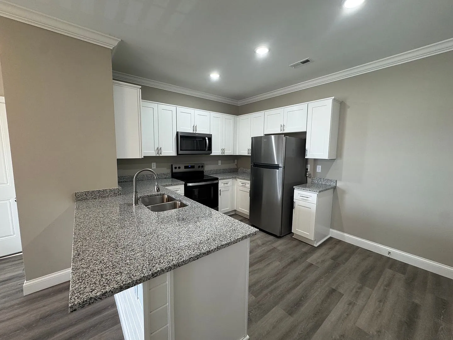 714 Ivy Branch — Photo 4