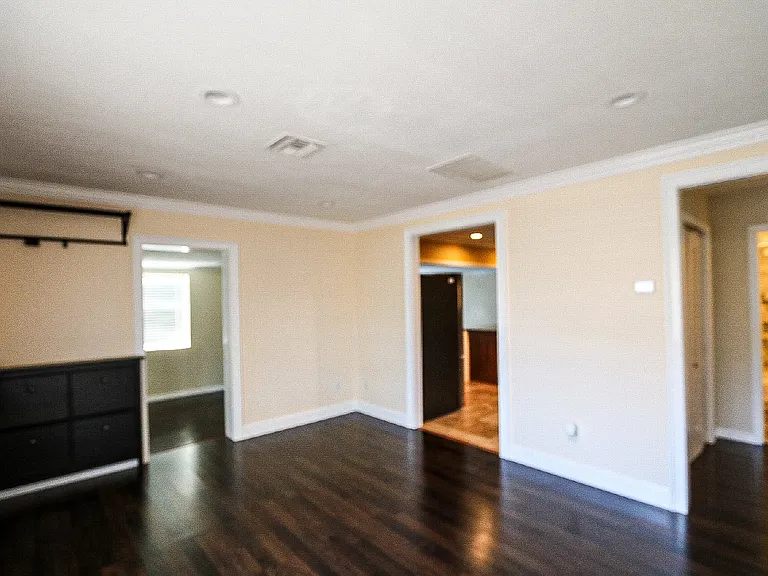 4419 W Euclid Ave — Photo 22