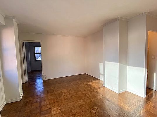 5th image of 300 W 55th St APT 11E