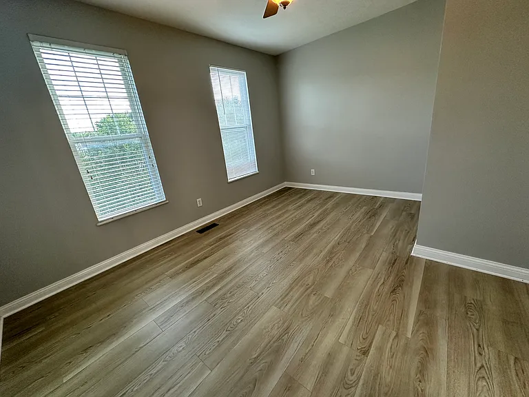 4118 Cambron Dr — Photo 14
