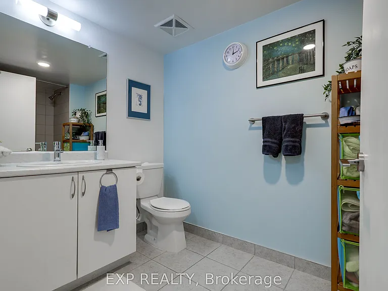 8 Trent Ave #410 — Photo 13