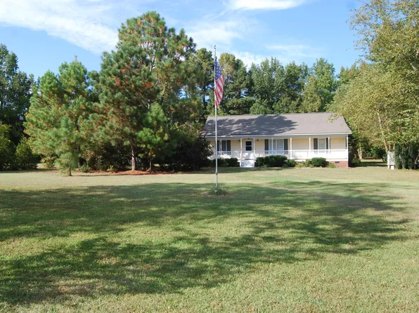 2644 Rock Pillar Rd, Clayton, NC 27520