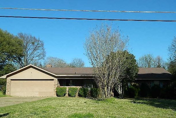 1st image of 8565 Meadow Parkway Dr