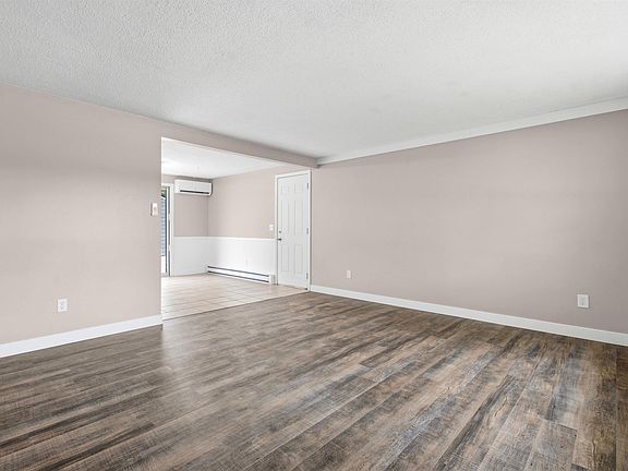 4th image of 3420 Hobson Rd