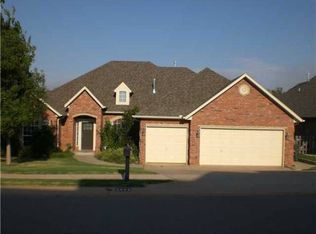 3024 Ash Grove Rd, Edmond, OK 73003
