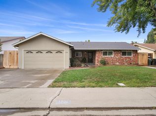 1701 Springwood Dr, Modesto, CA 95350