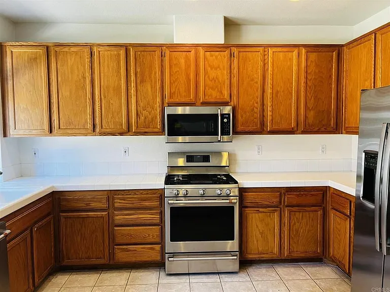 6033 Paseo Hermosa — Photo 26