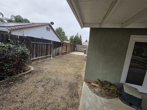 2nd image of 8322 Windjammer Dr