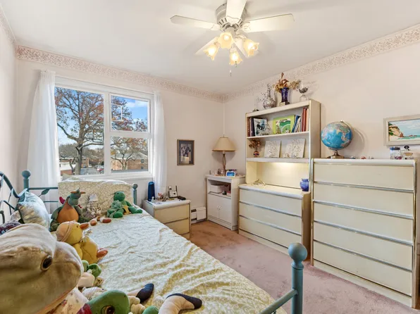 220-47 73rd Avenue image 14 of 19