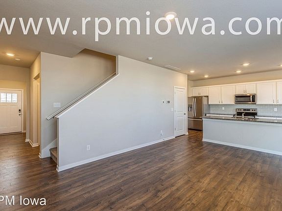 2nd image of 4224 NW Cedarwood Dr