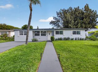 140 W 31st Ct, Riviera Beach, FL 33404